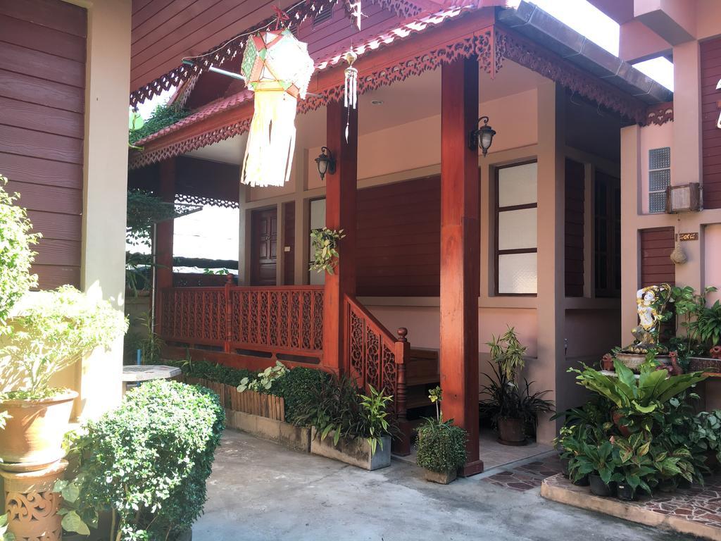 Chok-Wasana Guest House Mae Sariang Eksteriør billede