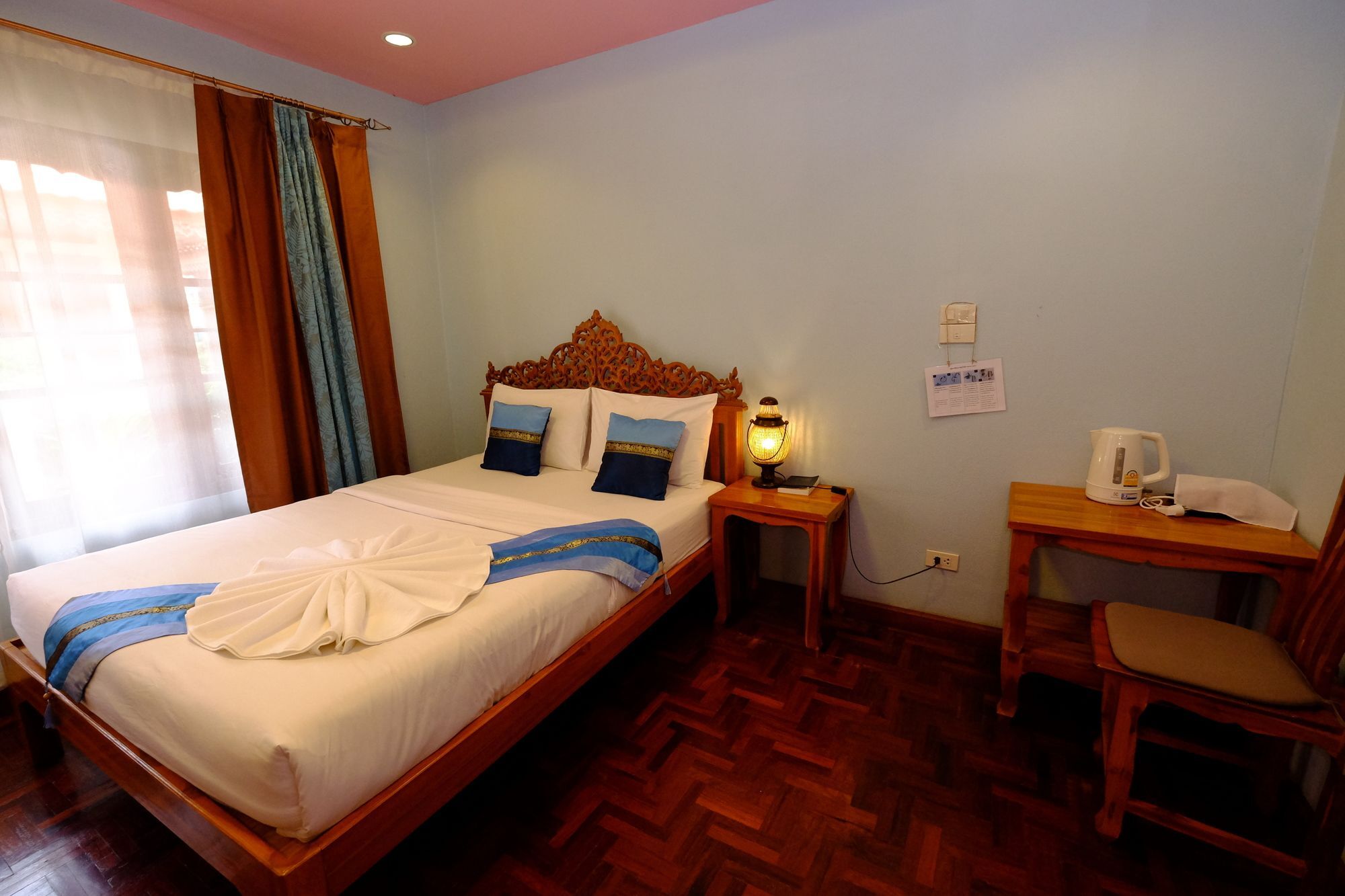 Chok-Wasana Guest House Mae Sariang Eksteriør billede