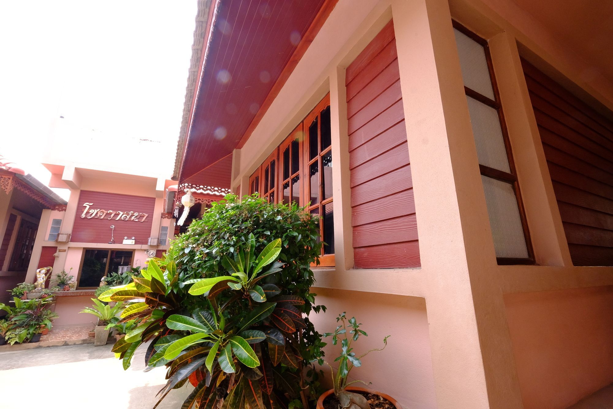 Chok-Wasana Guest House Mae Sariang Eksteriør billede